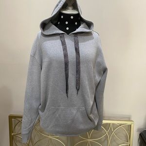 Simple gray sweatshirt with silver details